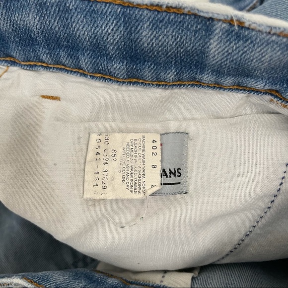 Vintage Levi’s Brown Tab Action Jeans SZ 34 - Picture 5 of 15